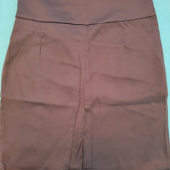 Two Pencil Skirts (Medium) - Picture 5 of 9